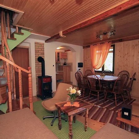 Holiday home Vesna *